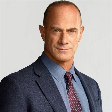 detective elliot stabler